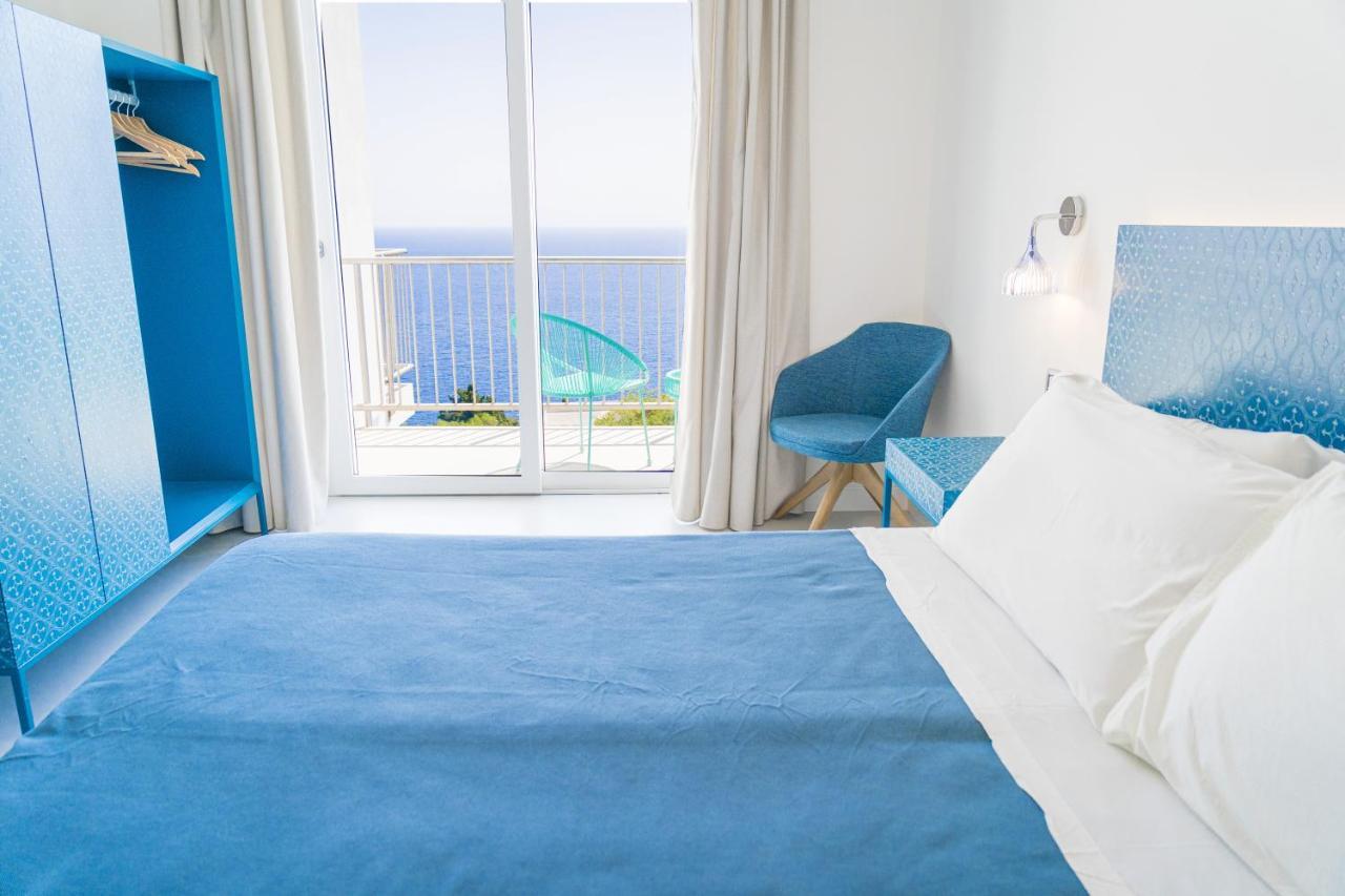 Hotel Orsa Maggiore Castro  Bagian luar foto